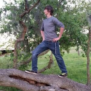 Meet your Posher, Devin